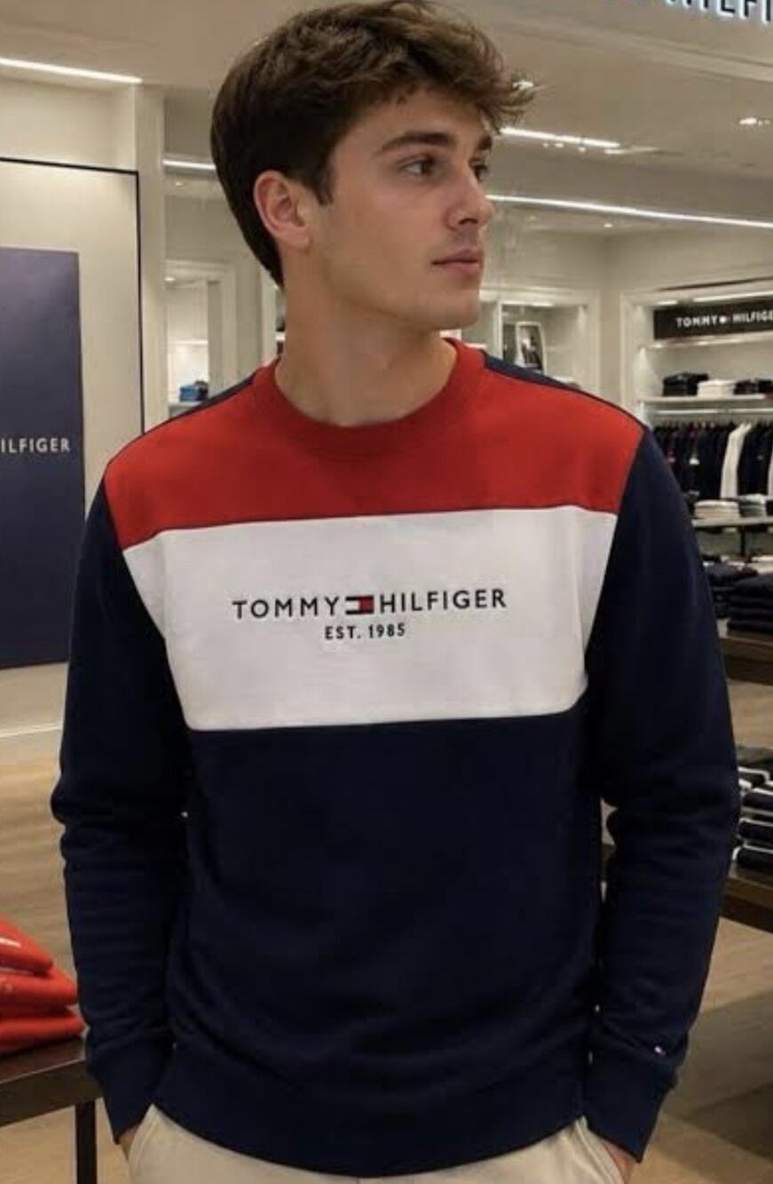 Tommy Hilfiger Boys Pullover Crewneck Sweatshirt Colorblock Logo XL